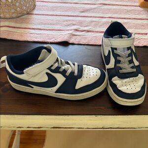 Nike Kids' Navy and White Dunks